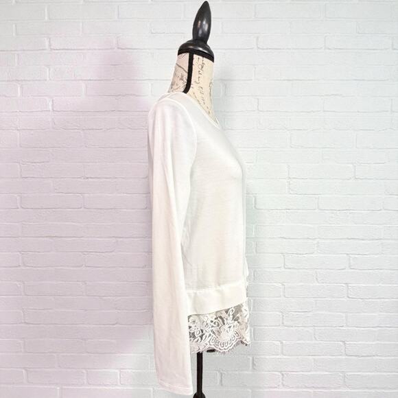 Simply Vera Vera Wang Lace Hem 2Fer Top White Knight Size Small NWT - Picture 3 of 13